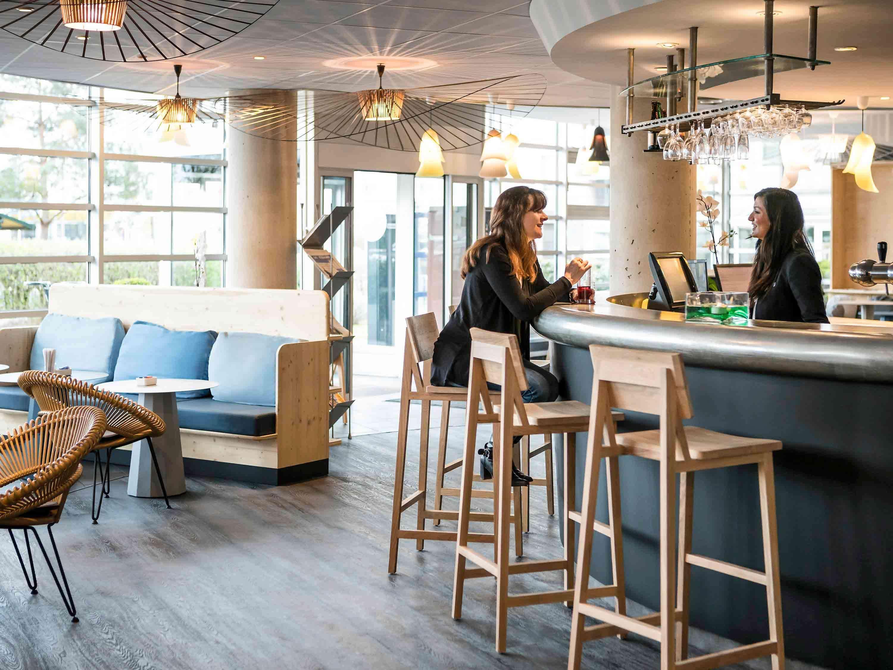 Novotel Paris Stade De France 4*