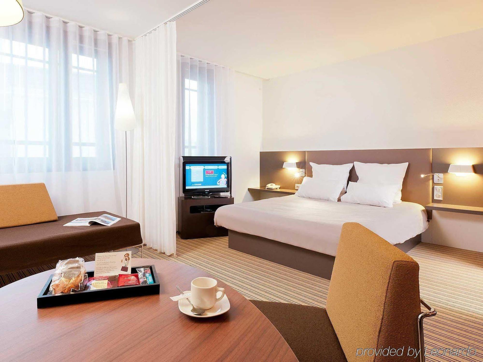 Novotel Paris Stade De France Hotel 4*